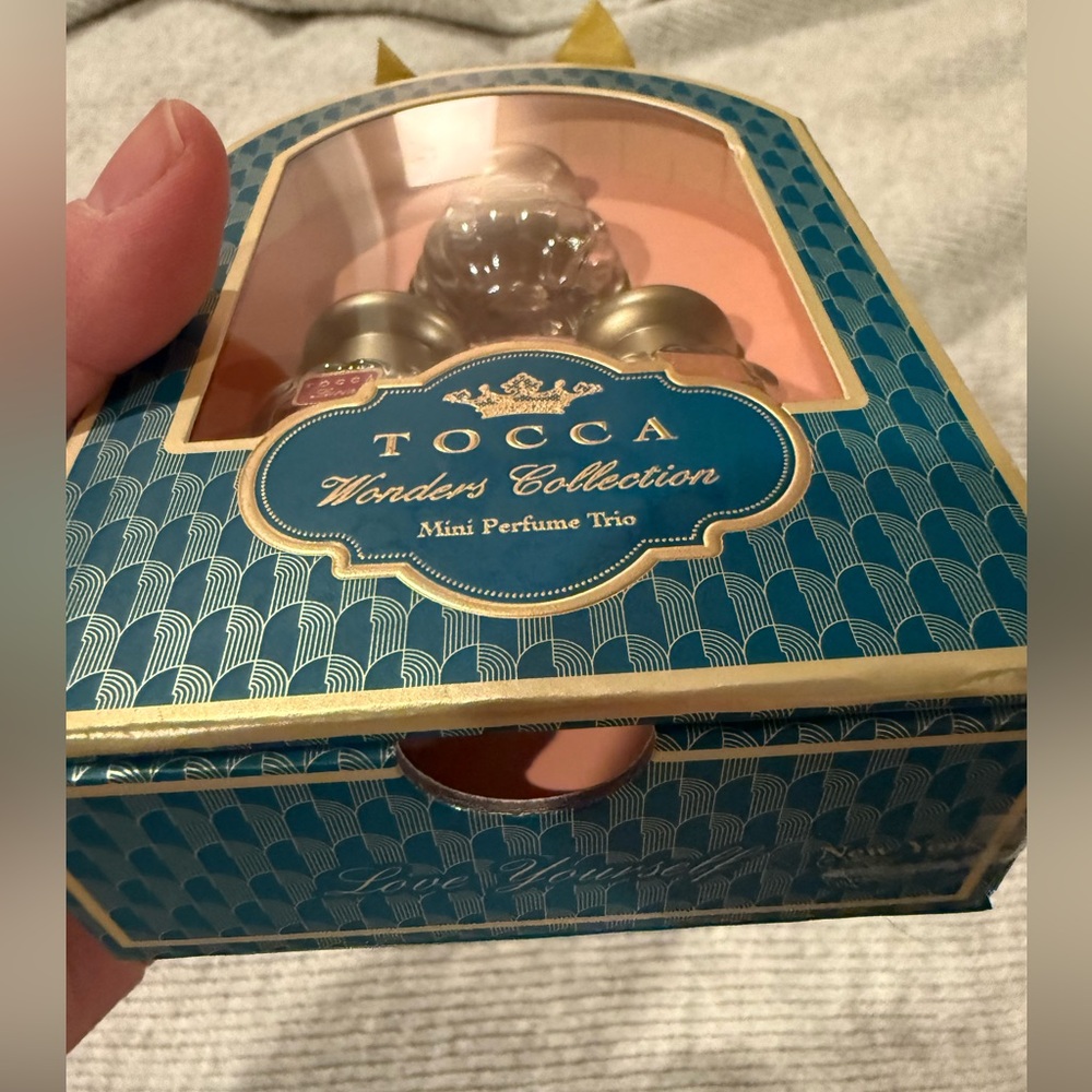 Tocca Wonders Collection Mini Perfume Trio - Picture 3 of 4